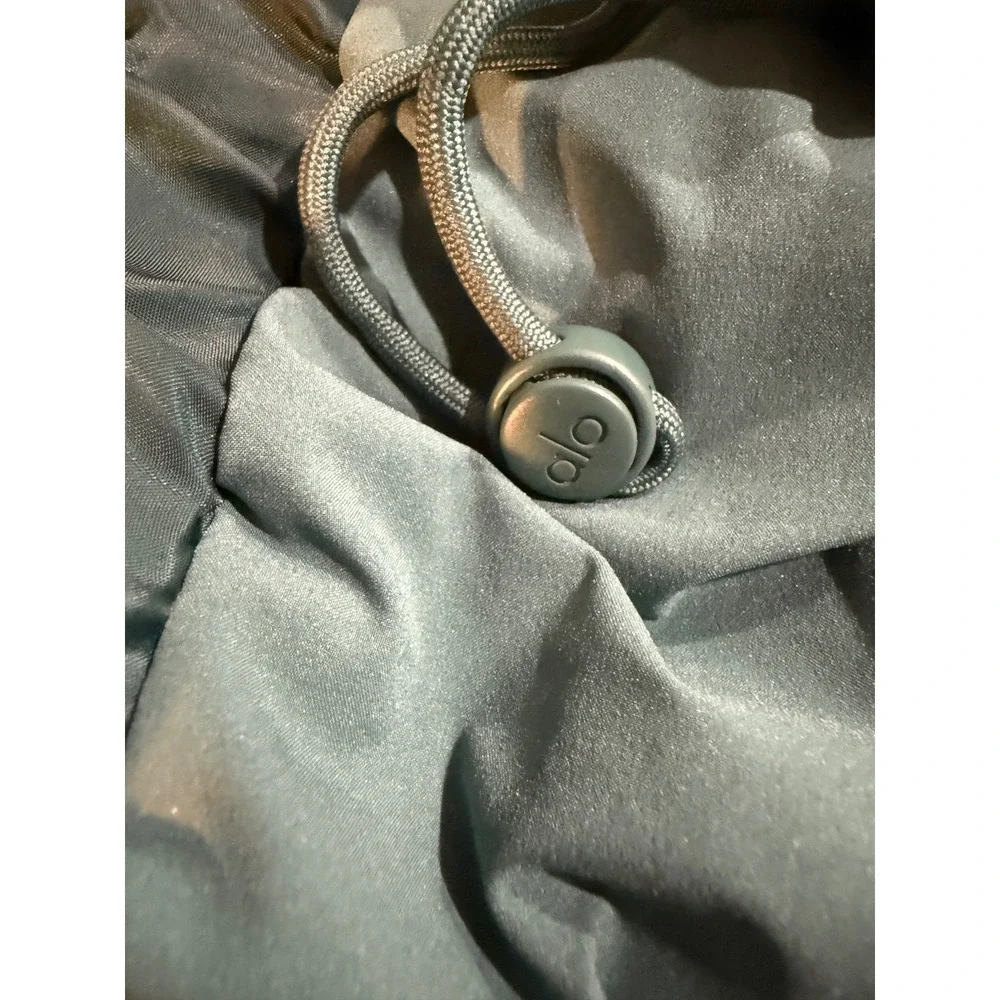 Alo Yoga afterglow Womens Half Zip Cropped Windbreaker Jacket Teal Green
